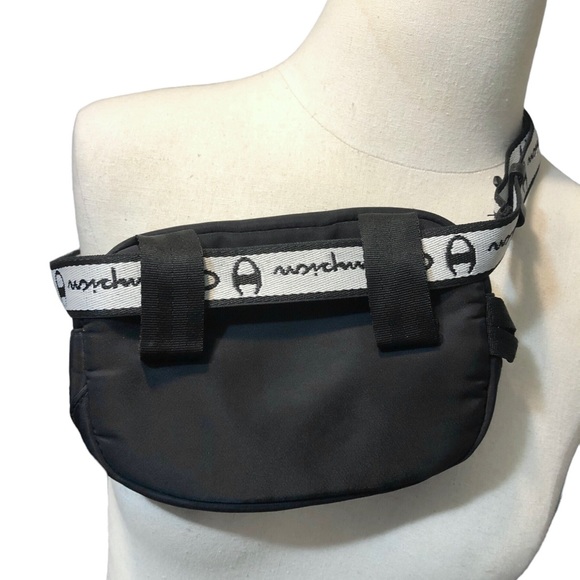 CHAMPION Logo Waist Pack with Adjustable Strap - Picture 3 of 7